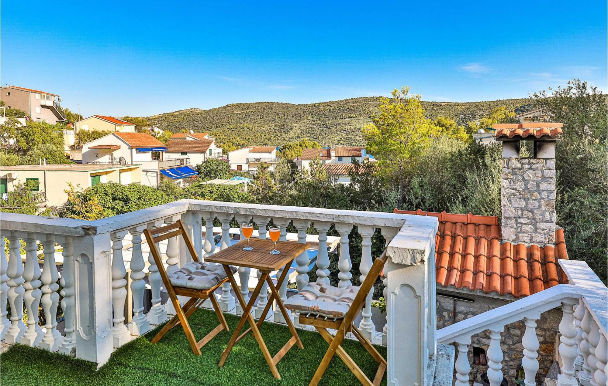 Stunning Home In Marina With Heated Swimming Pool Экстерьер фото