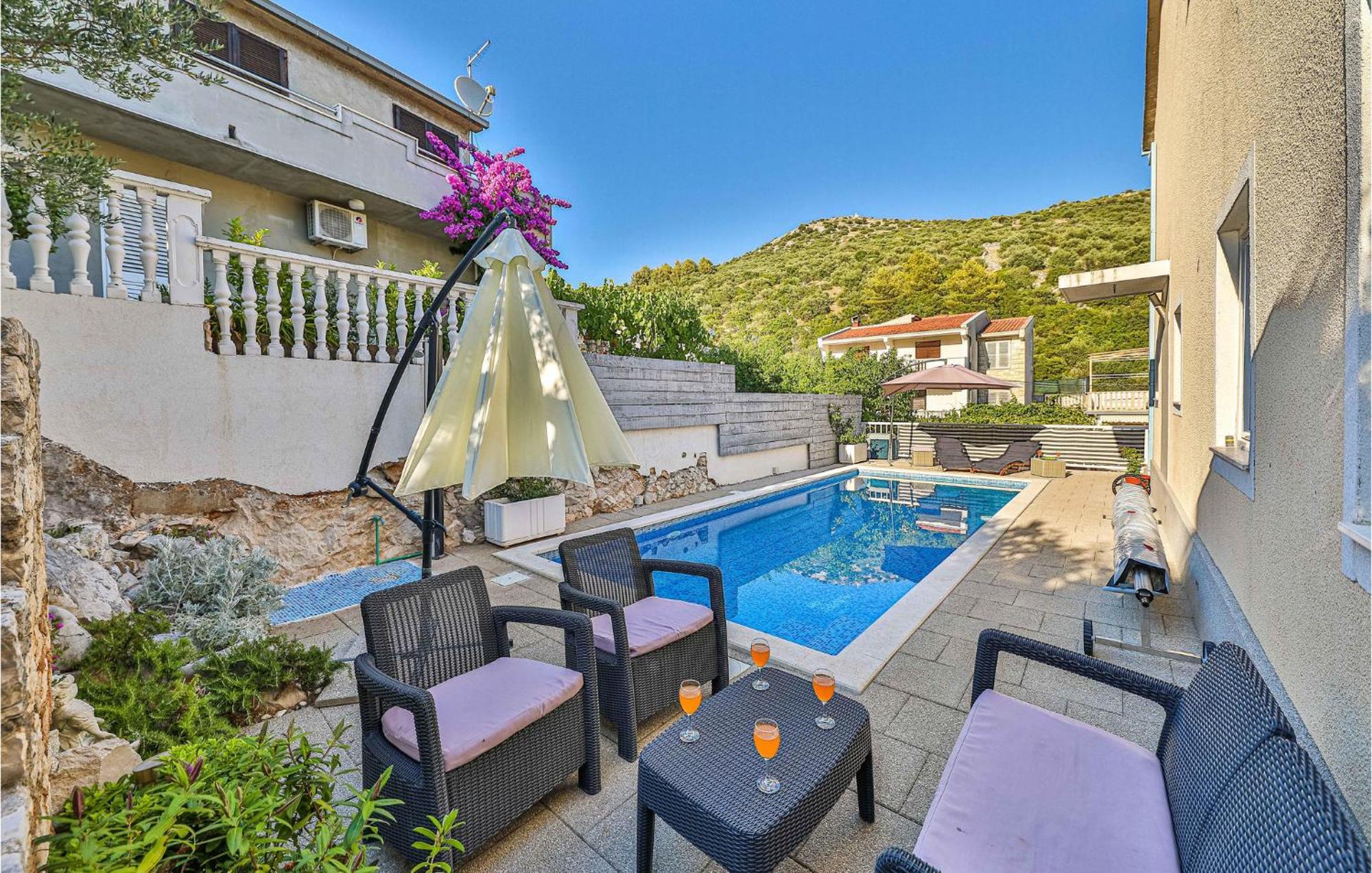 Stunning Home In Marina With Heated Swimming Pool Экстерьер фото